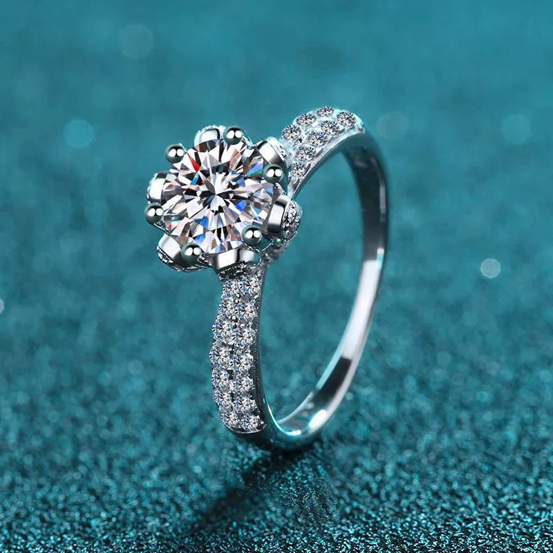 Wholesale Women's 925 Sterling Silver Ring With Flower Pattern And Electroplating Treatment - Image 2