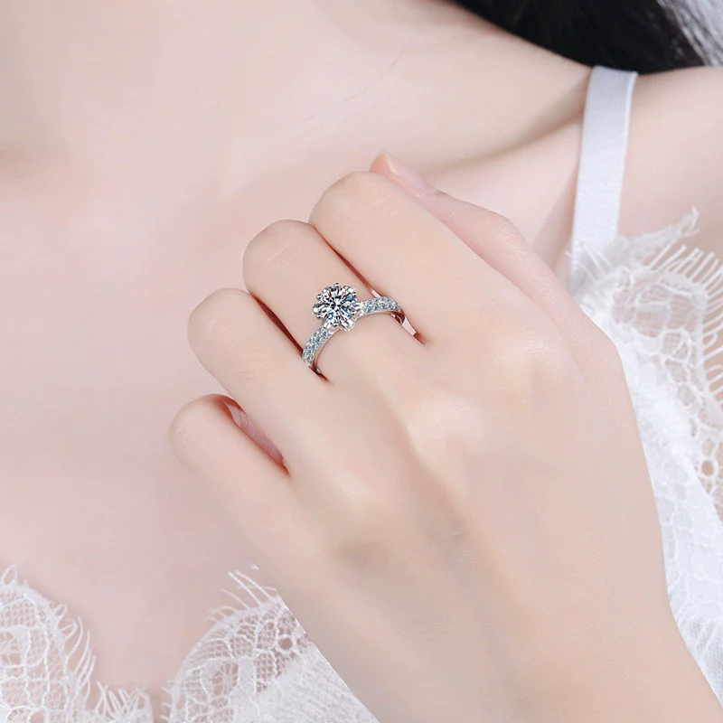 Wholesale Women's 925 Sterling Silver Ring With Flower Pattern And Electroplating Treatment - Image 4