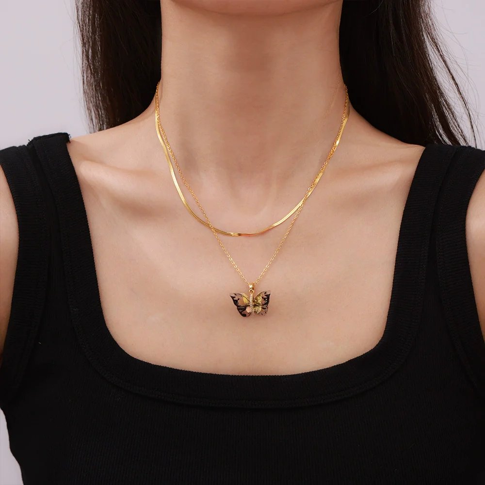 Wholesale Women's Allmatch Animal Zodiac Butterfly Pendant Necklace With Microinlaid Zircon Copper And Titanium Steel Ochain Electroplated - Image 2