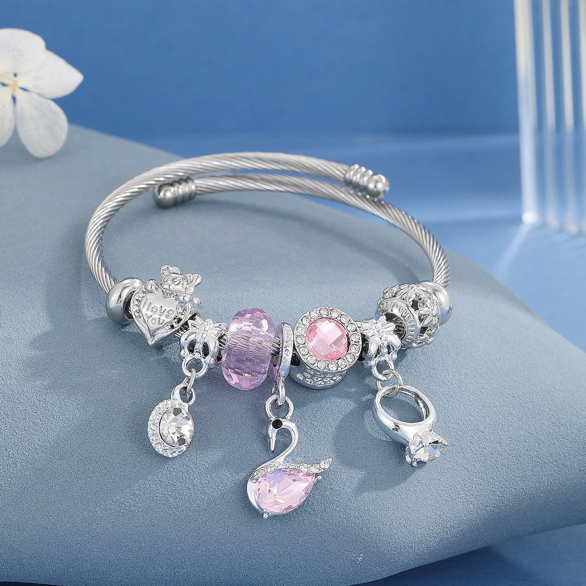 Wholesale Women's Allmatching Stainless Steel Bracelet With Diamond Embedded Heart Shape And Animal Zodiac Patterns