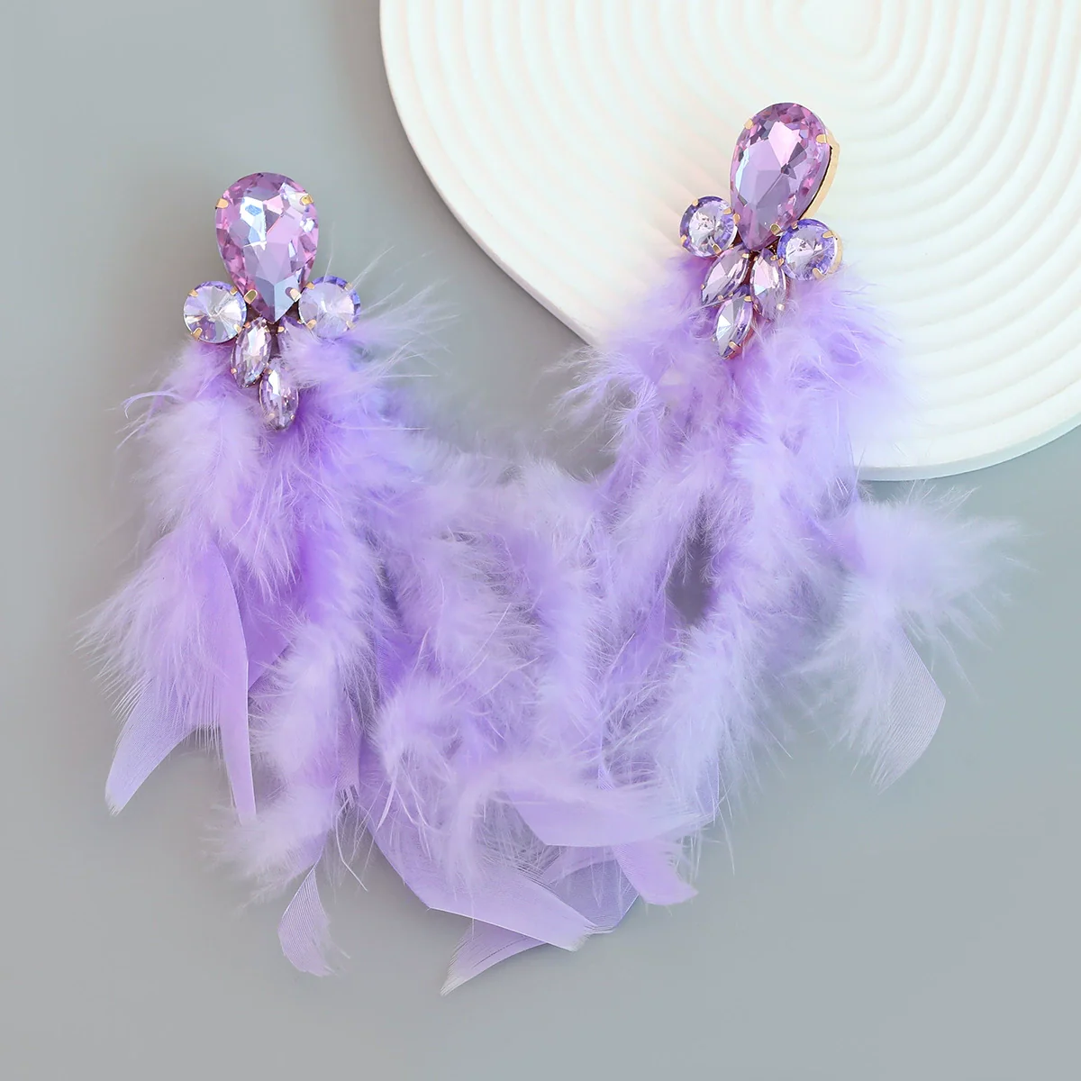 Wholesale Women's Alloy Diamond Geometric Flower Tassel Feather Earrings - Image 3