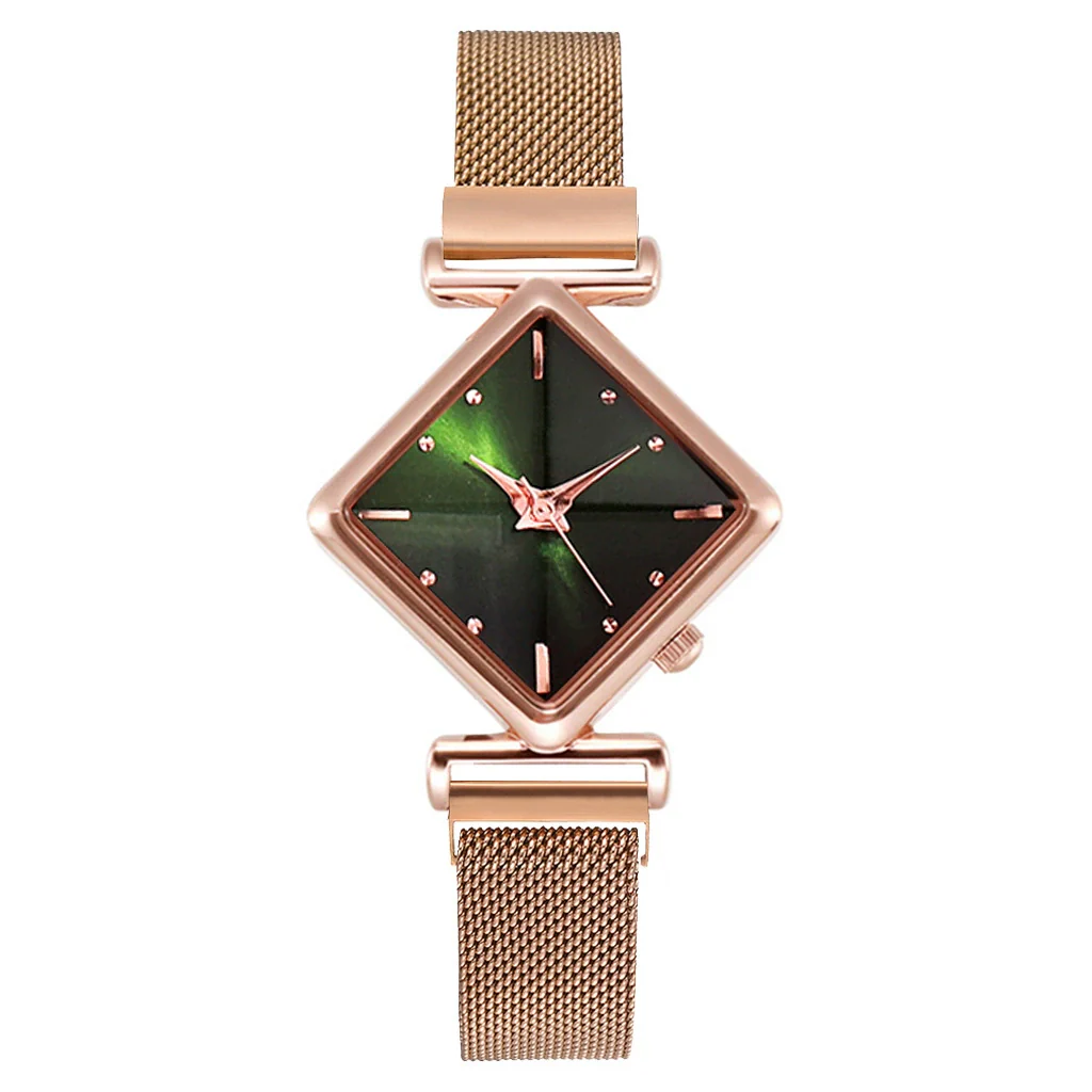 Wholesale Women's Alloy Fashion Watch Set With Round Dial And Textile Strap - Image 11