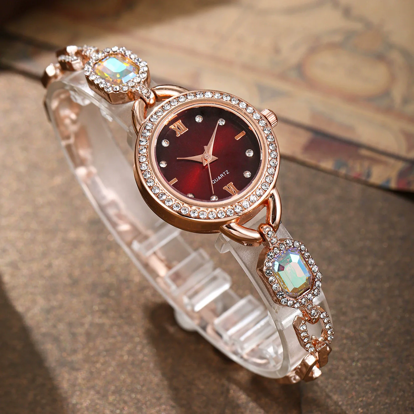 Wholesale Women's Alloy Leisure Watch With Colorful Gemstones And Round Dial And Gold Horseshoe Buckle - Image 7
