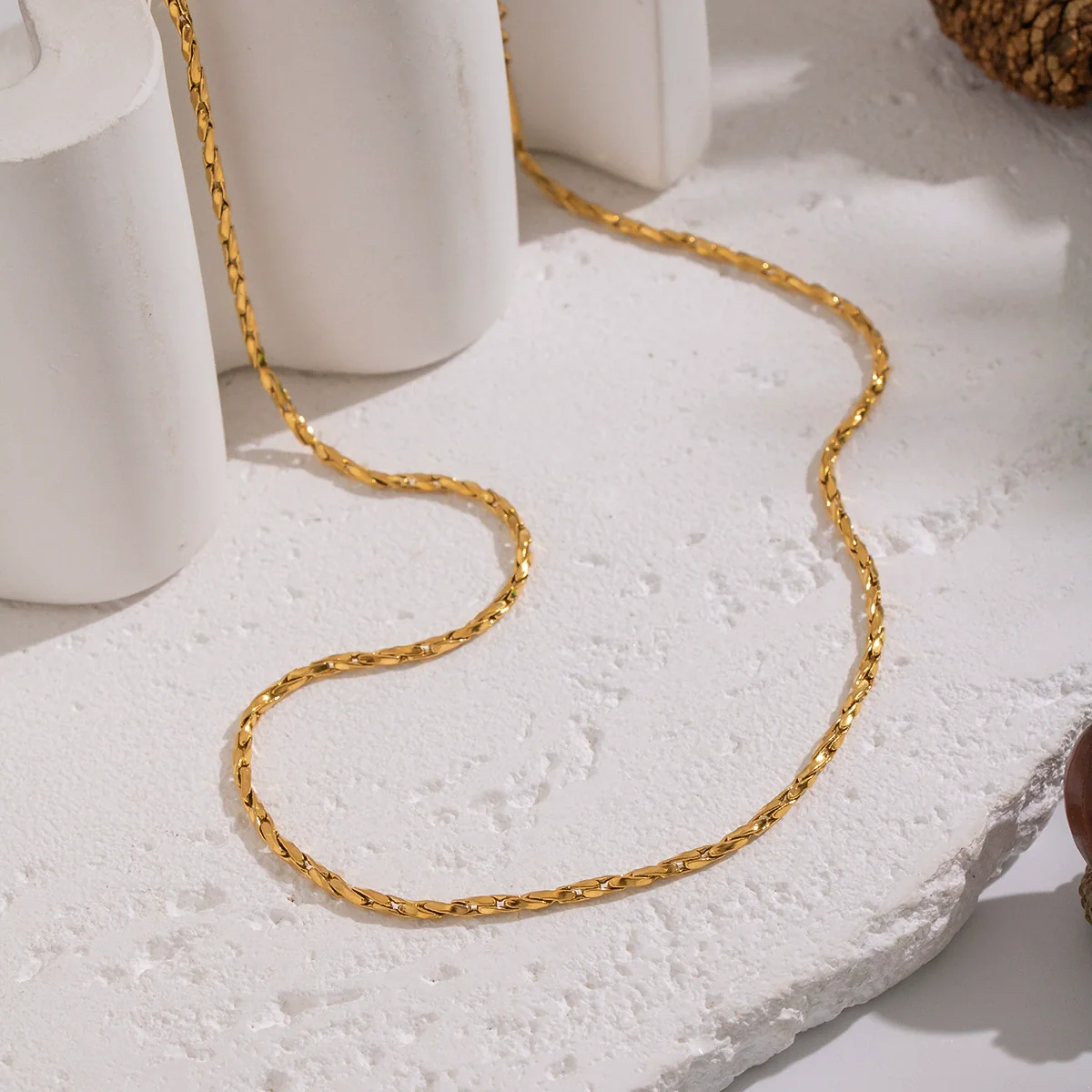 Wholesale Women's Casual Geometric 18K Real Gold Plated Stainless Steel Chain Necklace With Pvd Furnace Vacuum Real Gold Plating - Image 4