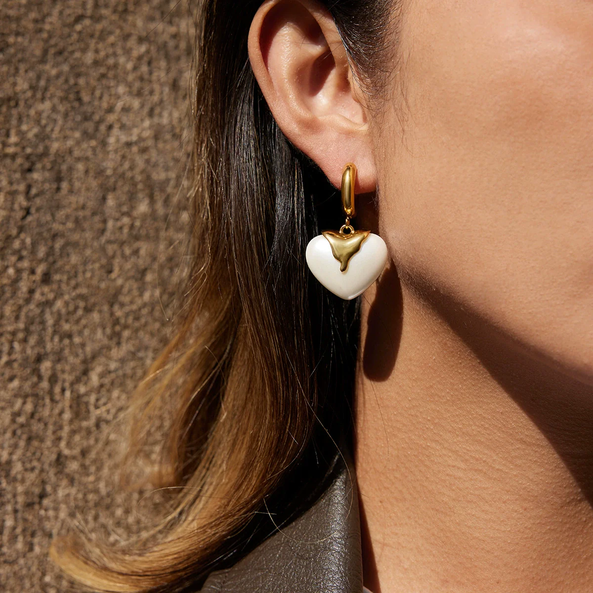 Wholesale Women's Casual Geometric And Heart Shape Electroplated Stainless Steel Earrings - Image 2