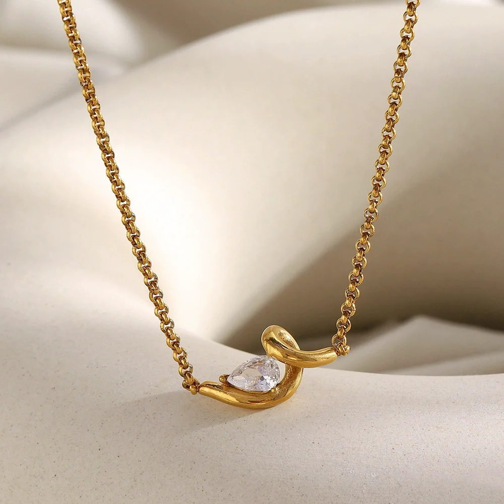 Wholesale Women's Casual Geometric Stainless Steel 18K Gold Plated Necklace With Water Drop Zircon And Round Pearl - Image 3