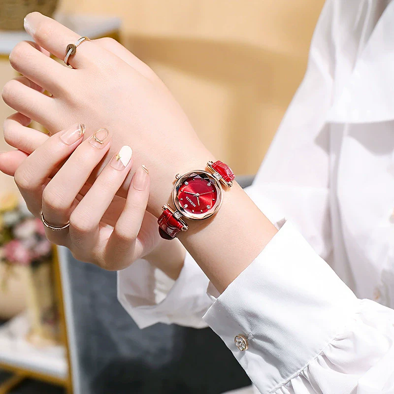 Wholesale Women's Casual Green Belt Quartz Watch With Alloy Case And Pu Strap In Round Shape - Image 2