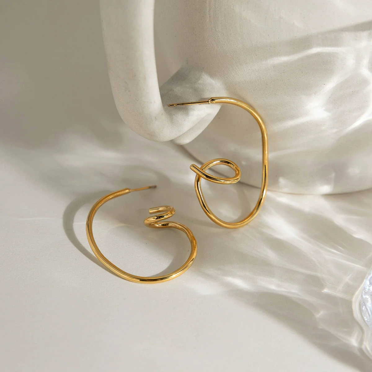 Wholesale Women's Casual Minimalist Geometric Stainless Steel Electroplated Earrings - Image 4