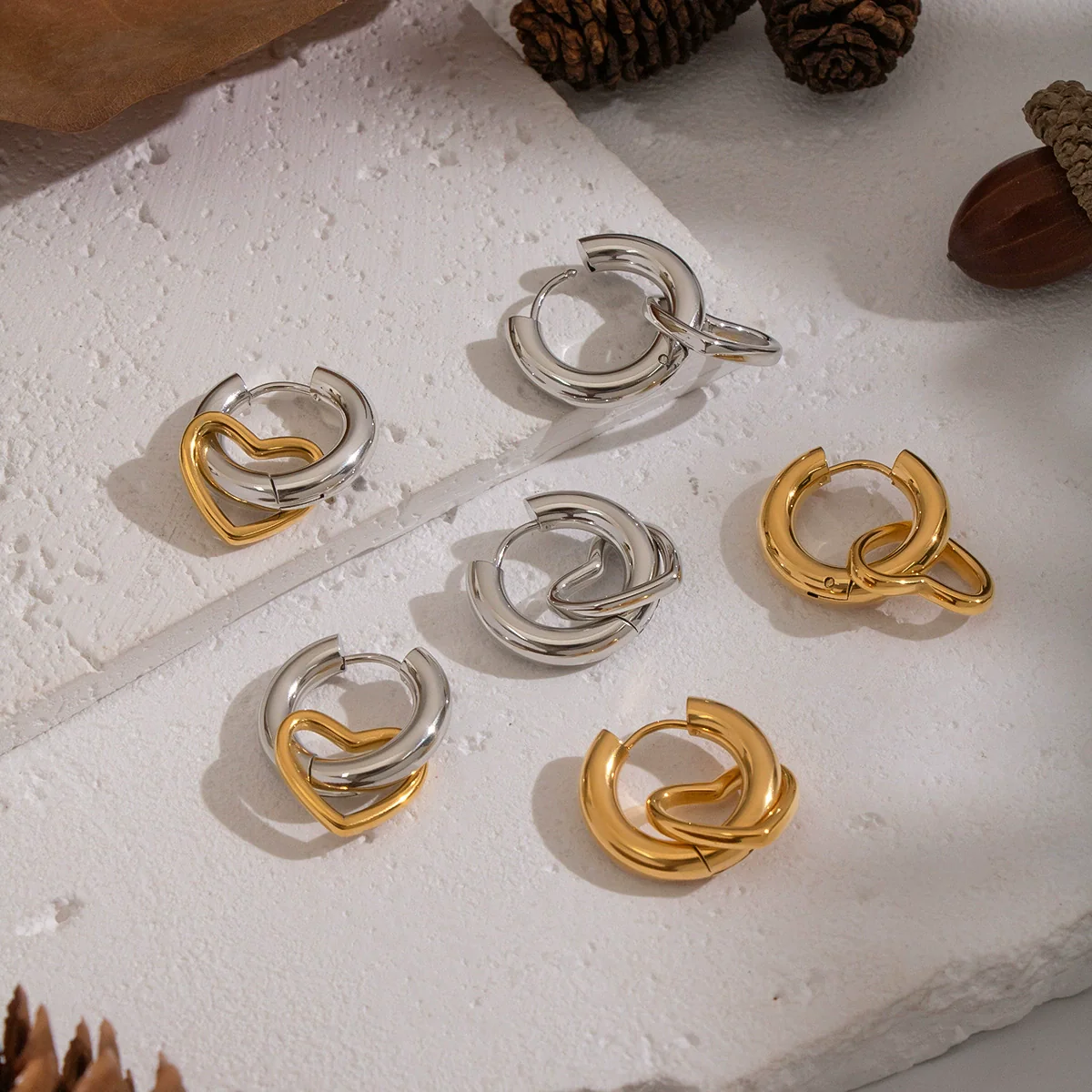 Wholesale Women's Casual Minimalist Heartshaped Stainless Steel Earrings With Pvd Furnace Vacuum Real Gold Plating