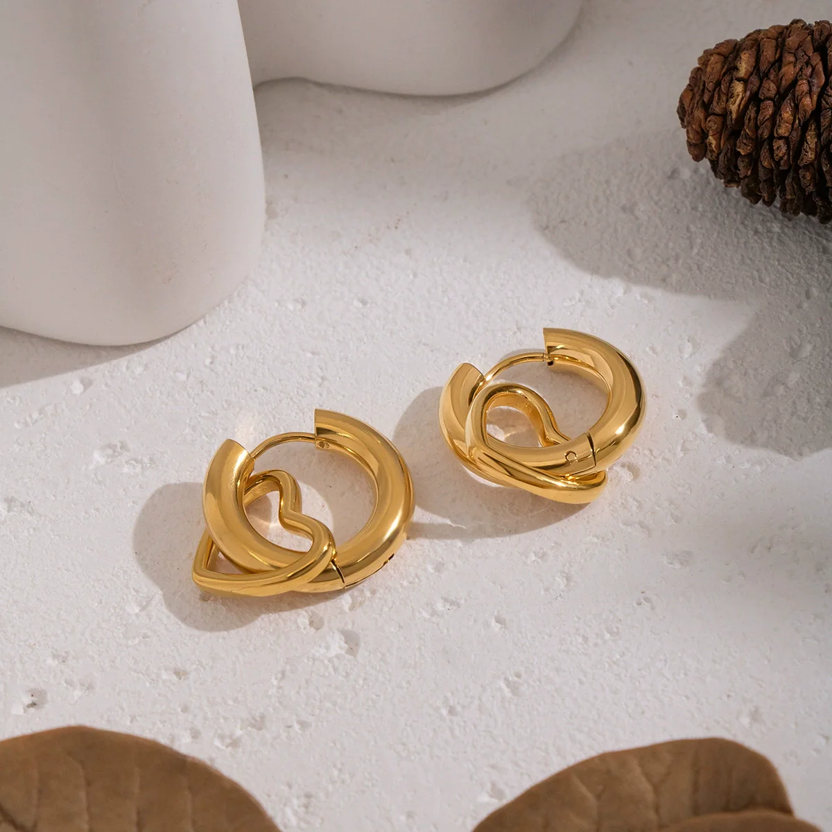 Wholesale Women's Casual Minimalist Heartshaped Stainless Steel Earrings With Pvd Furnace Vacuum Real Gold Plating - Image 3