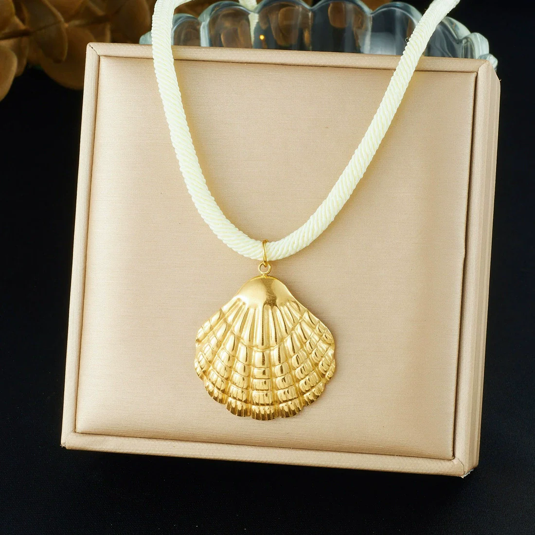 Wholesale Women's Chic Style Animal Zodiac Spiral Conch Scallop Sun Stainless Steel Goldplated Pendant Necklace With Rope Chain - Image 7