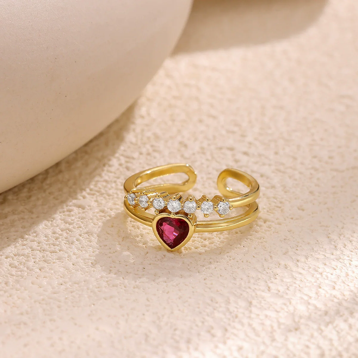 Wholesale Women's Colorful Zircon Geometric Heartshaped Copper Ring Inlaid With Gold - Image 2