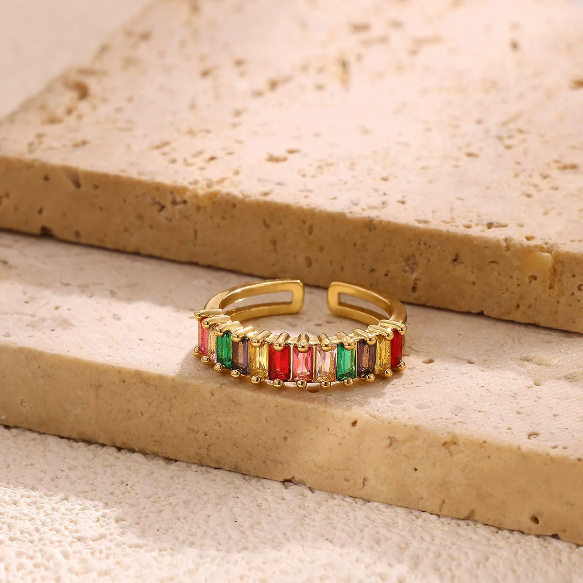 Wholesale Women's Colorful Zircon Geometric Heartshaped Copper Ring Inlaid With Gold - Image 3