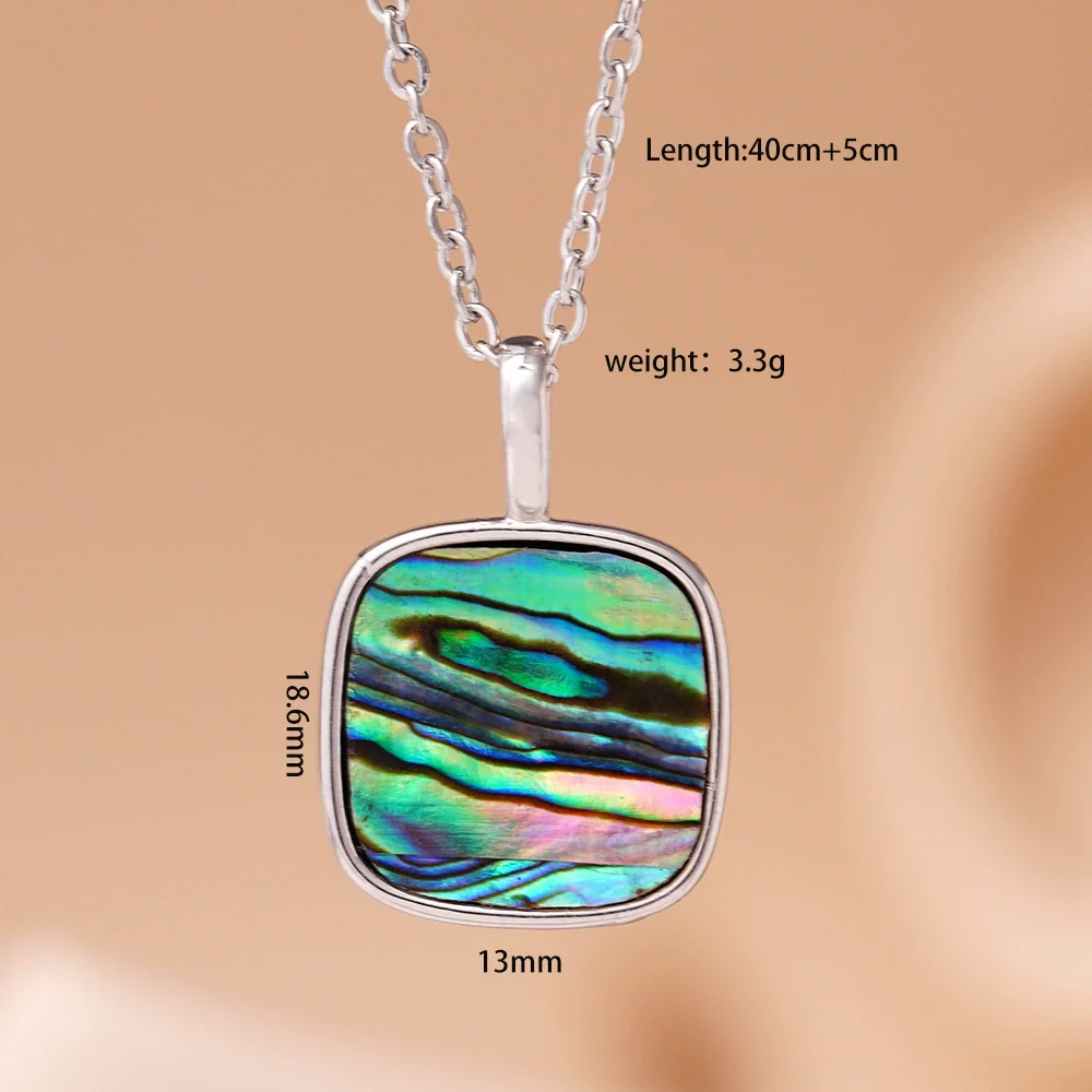 Wholesale Women's Copper 18K Gold Plated Square Mother Shell Geometric Style Clavicle Chain Necklace With Mixed Gemstone Inlay - Image 7