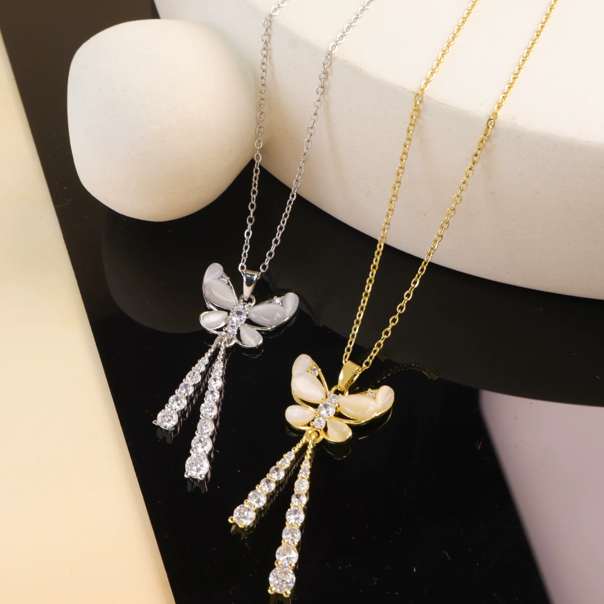 Wholesale Women's Copper And Titanium Steel Butterfly Pendant Necklace With Real Gold Plating And Enhanced Color Retention Sweet Style Cross Chain - Image 3
