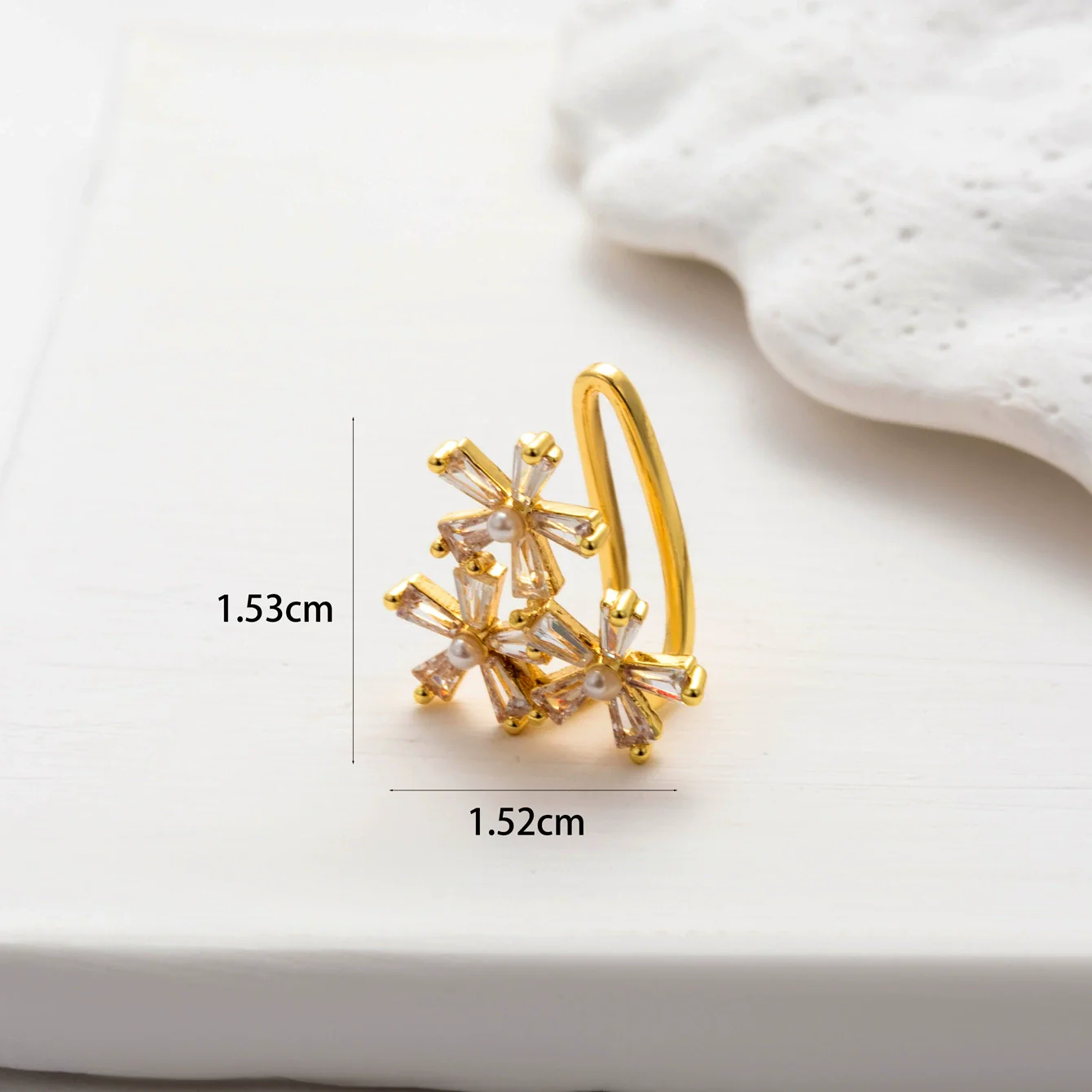 Wholesale Women's Copper Butterfly Cartilage Ear Clip Microinlaid Zircon Geometric Electroplated - Image 6