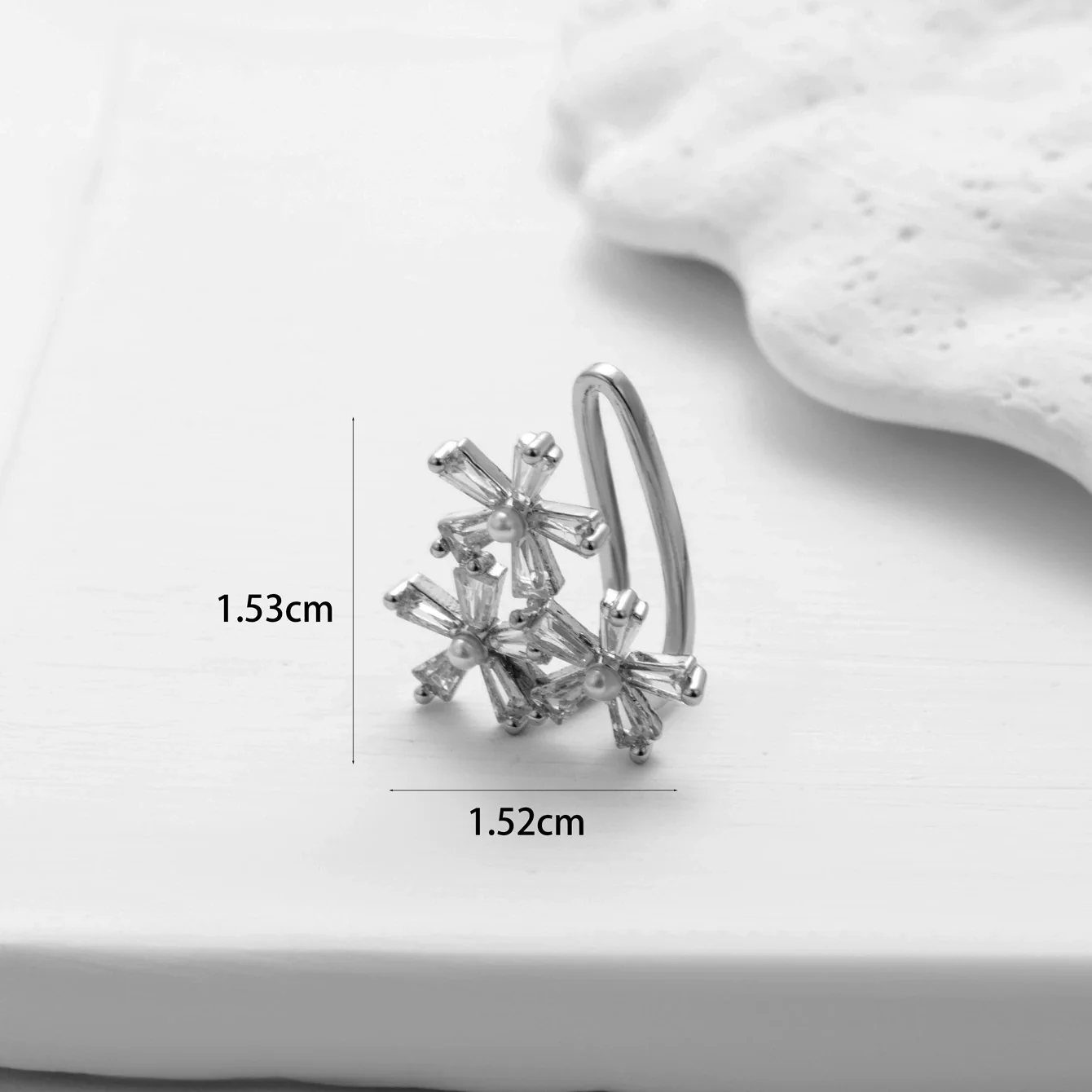 Wholesale Women's Copper Butterfly Cartilage Ear Clip Microinlaid Zircon Geometric Electroplated - Image 7