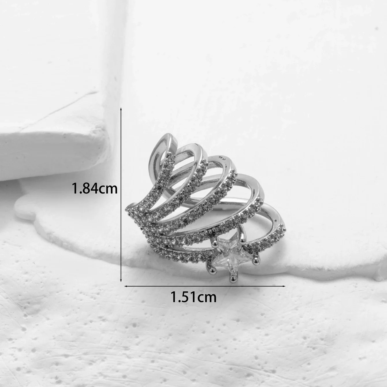 Wholesale Women's Copper Butterfly Cartilage Ear Clip With Microinlaid Zircon And Geometric Pattern Electroplated - Image 15