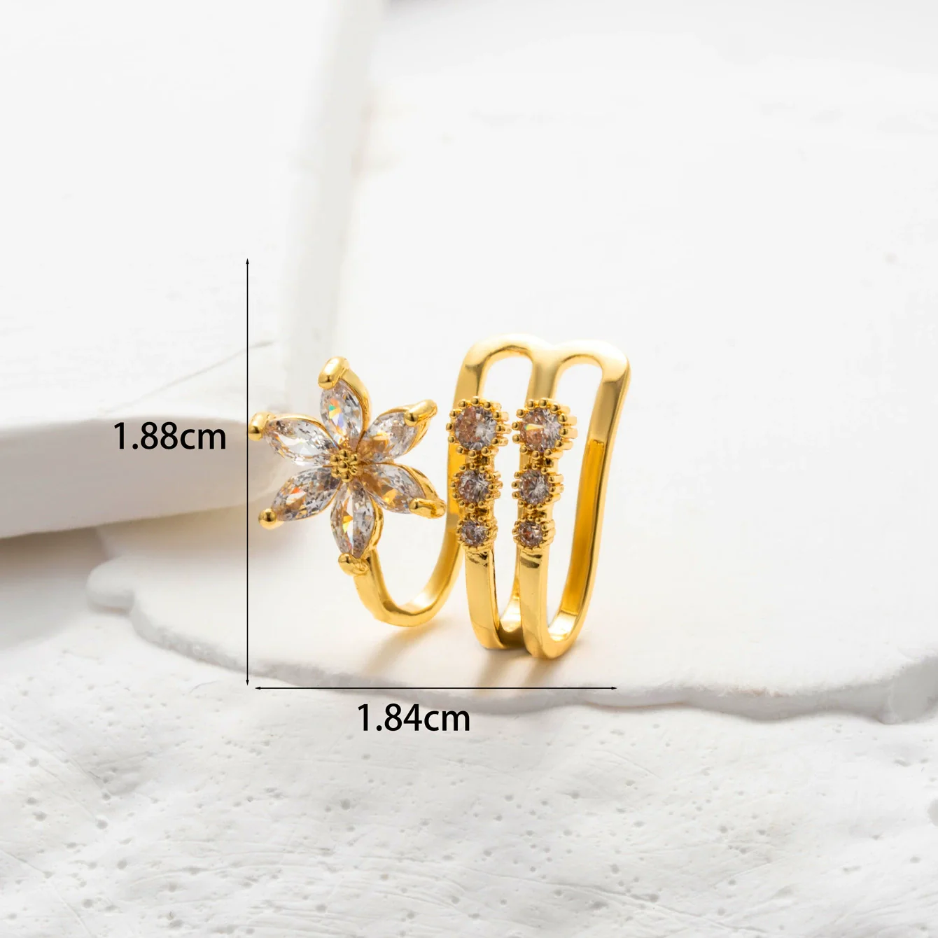 Wholesale Women's Copper Butterfly Cartilage Ear Clip With Microinlaid Zircon And Geometric Pattern Electroplated - Image 16