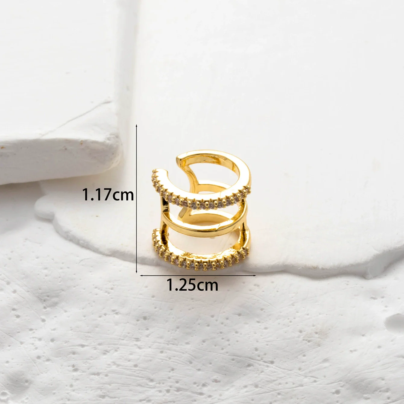 Wholesale Women's Copper Butterfly Cartilage Ear Clip With Microinlaid Zircon And Geometric Pattern Electroplated - Image 8