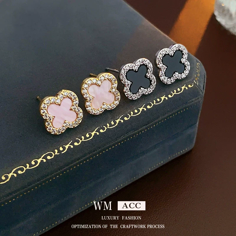 Wholesale Women's Copper Electroplated Geometric And Flower Motherofpearl Zircon Earrings - Image 3