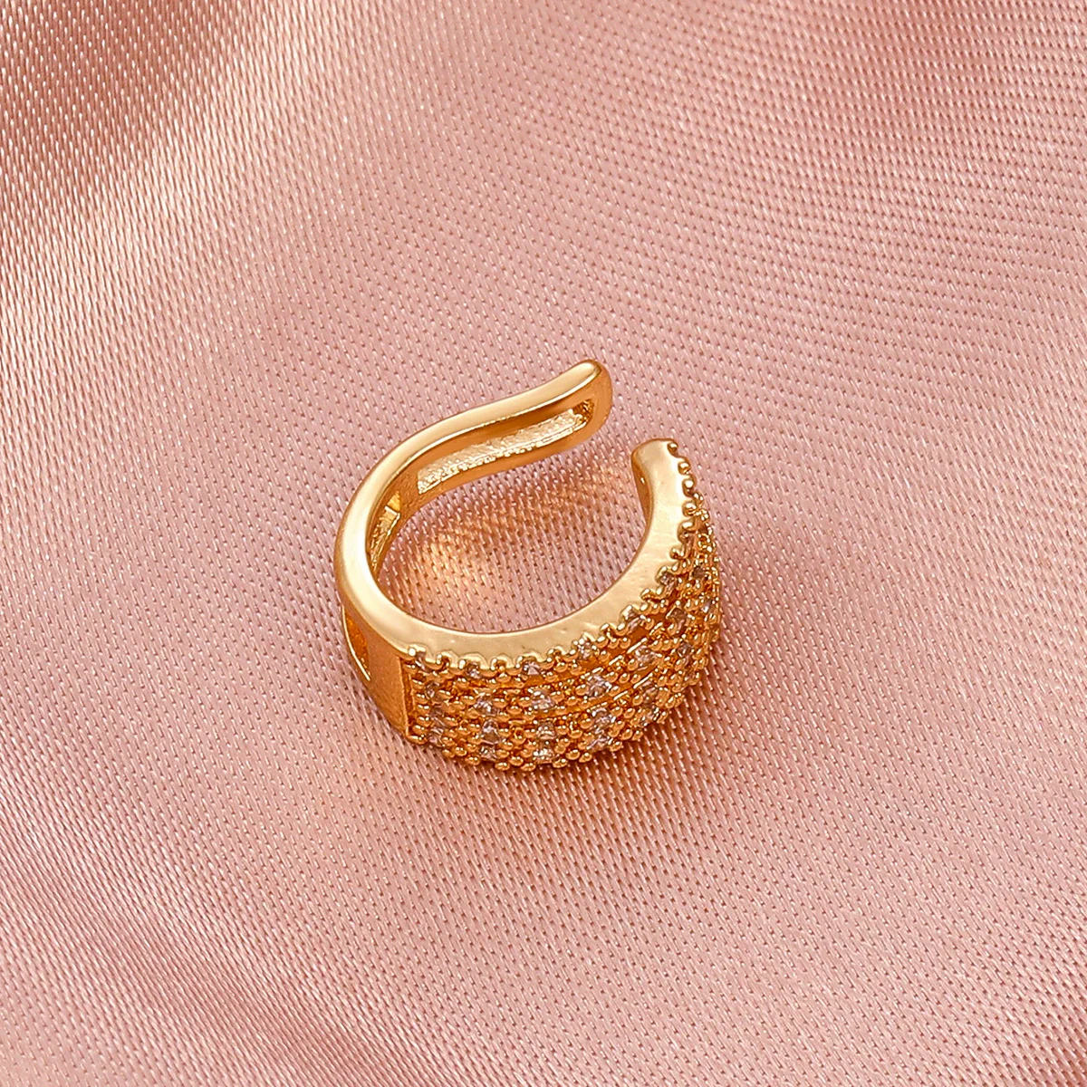 Wholesale Women's Copper Geometric Ctype Retro Microinlaid Zircon Earrings With Electroplating - Image 4