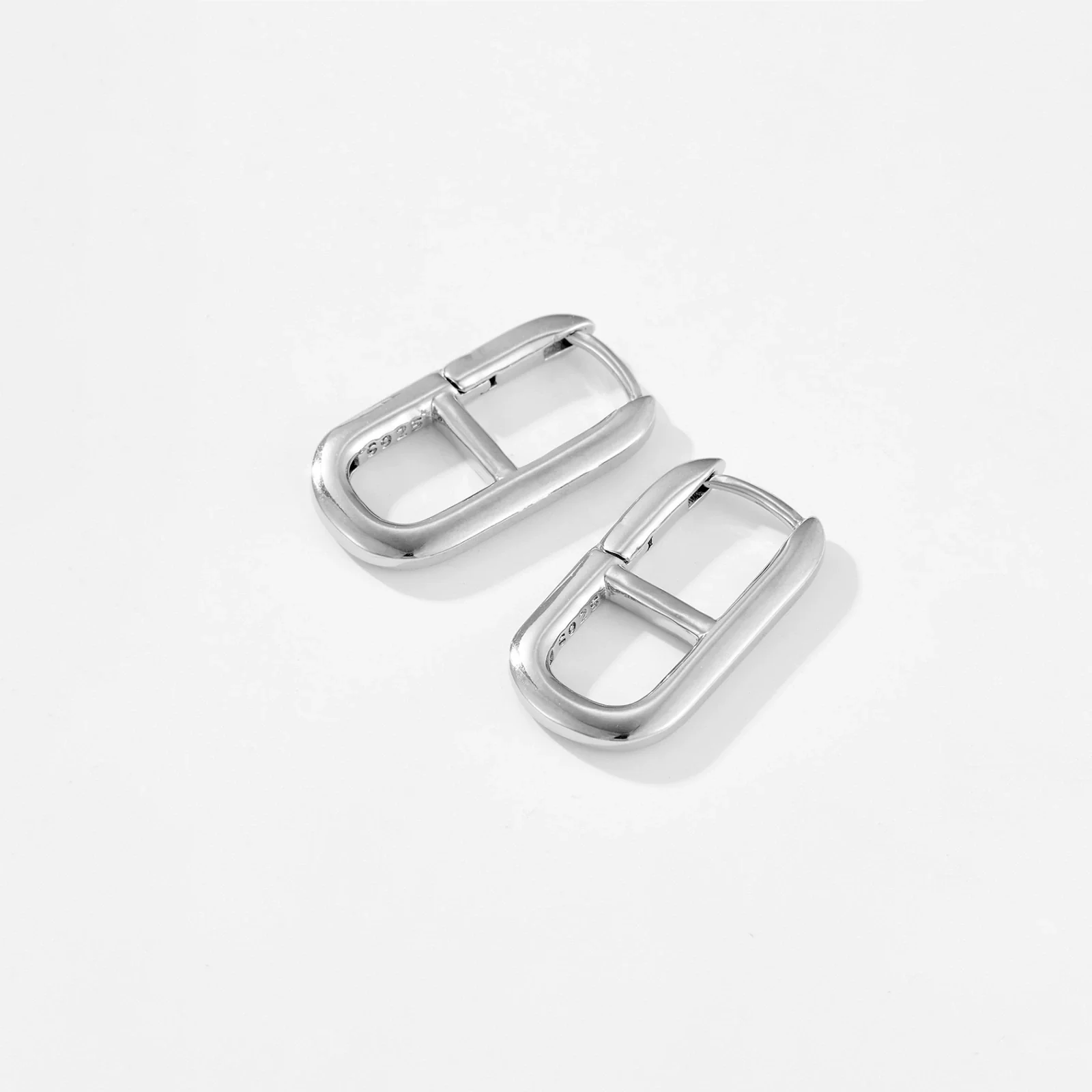 Wholesale Women's Copper Geometric Earrings With Platinum And 18K Gold Electroplating - Image 6