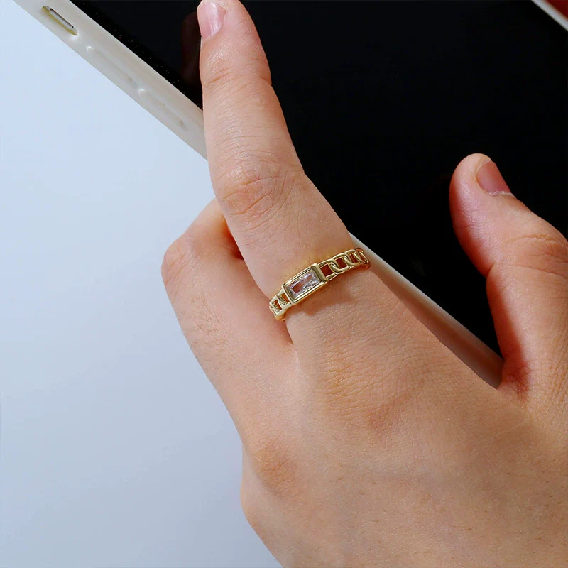 Wholesale Women's Copper Geometric Hollow Opening Adjustable Zircon Ring With Electroplating And Niche Chain Design - Image 3