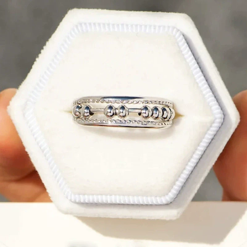 Wholesale Women's Copper Geometric Movable Bead Niche Design Electroplated Ring - Image 2