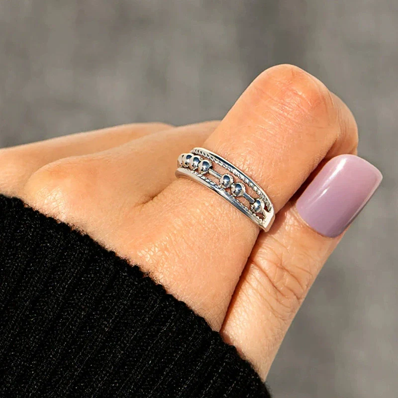 Wholesale Women's Copper Geometric Movable Bead Niche Design Electroplated Ring - Image 3