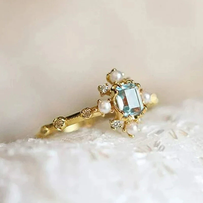 Wholesale Women's Copper Geometric Palace Style Imitation Pearl Ring With Electroplating - Image 3