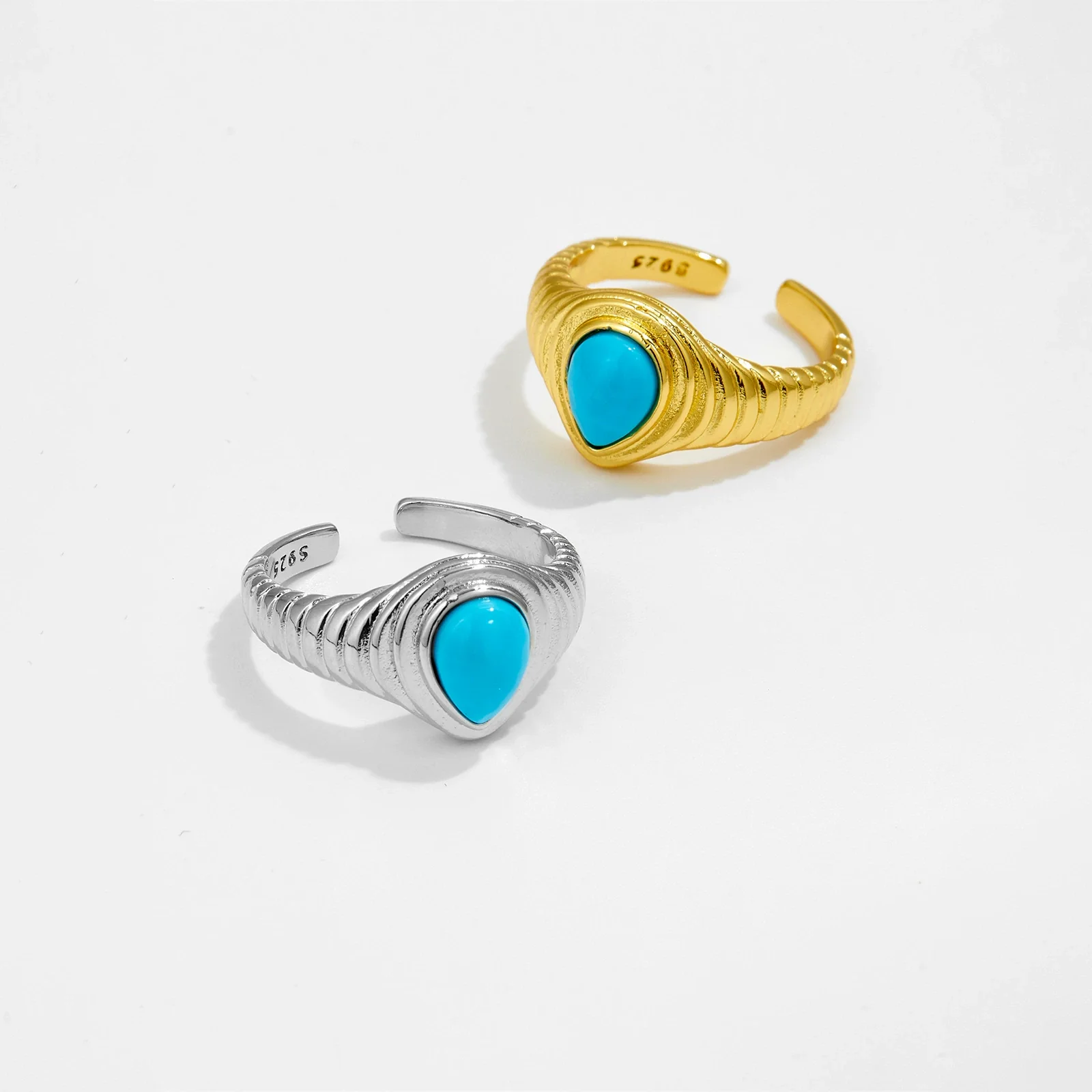 Wholesale Women's Copper Geometric Style Retro Highend Turquoise Finger Ring With Platinum And 18K Gold Electroplating - Image 2