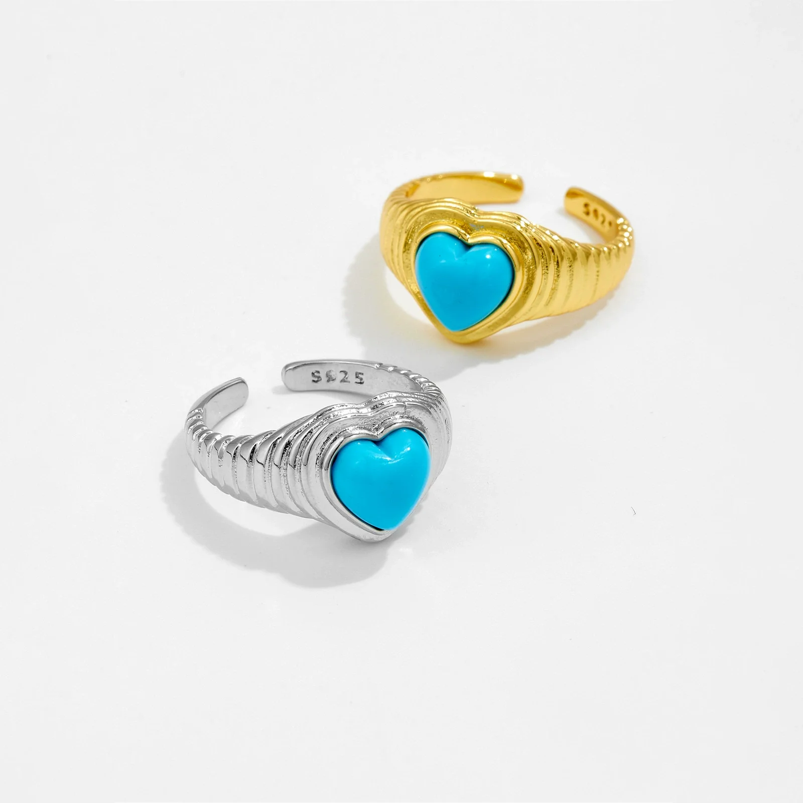 Wholesale Women's Copper Geometric Style Retro Highend Turquoise Finger Ring With Platinum And 18K Gold Electroplating - Image 3