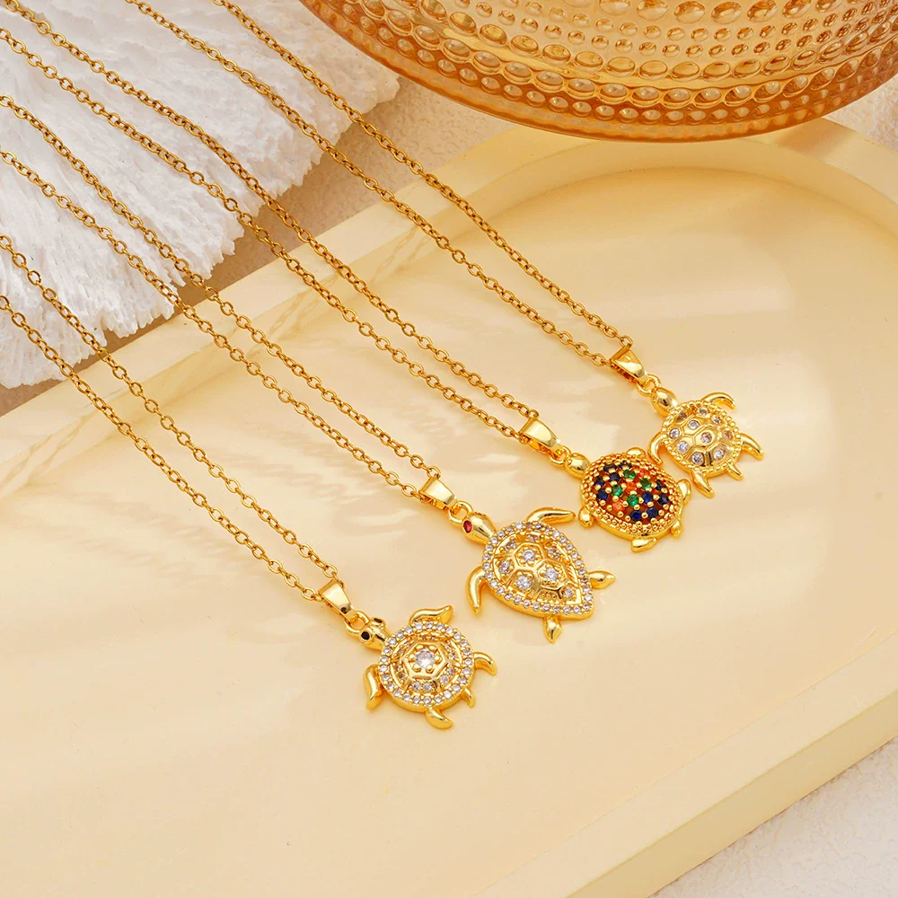 Wholesale Women's Copper Inlaid Zircon Ocean Series Turtle Pendant Necklace Electroplated Animal Zodiac Stylish Fashion Versatile Clavicle Chain Jewelry - Image 2