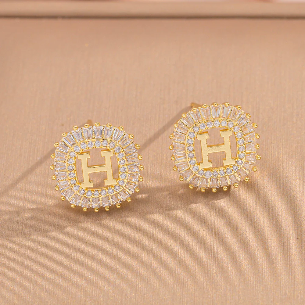 Wholesale Women's Copper Letter Earrings With 18K Gold Plating And Zircon Light Luxury And Simple Style - Image 2