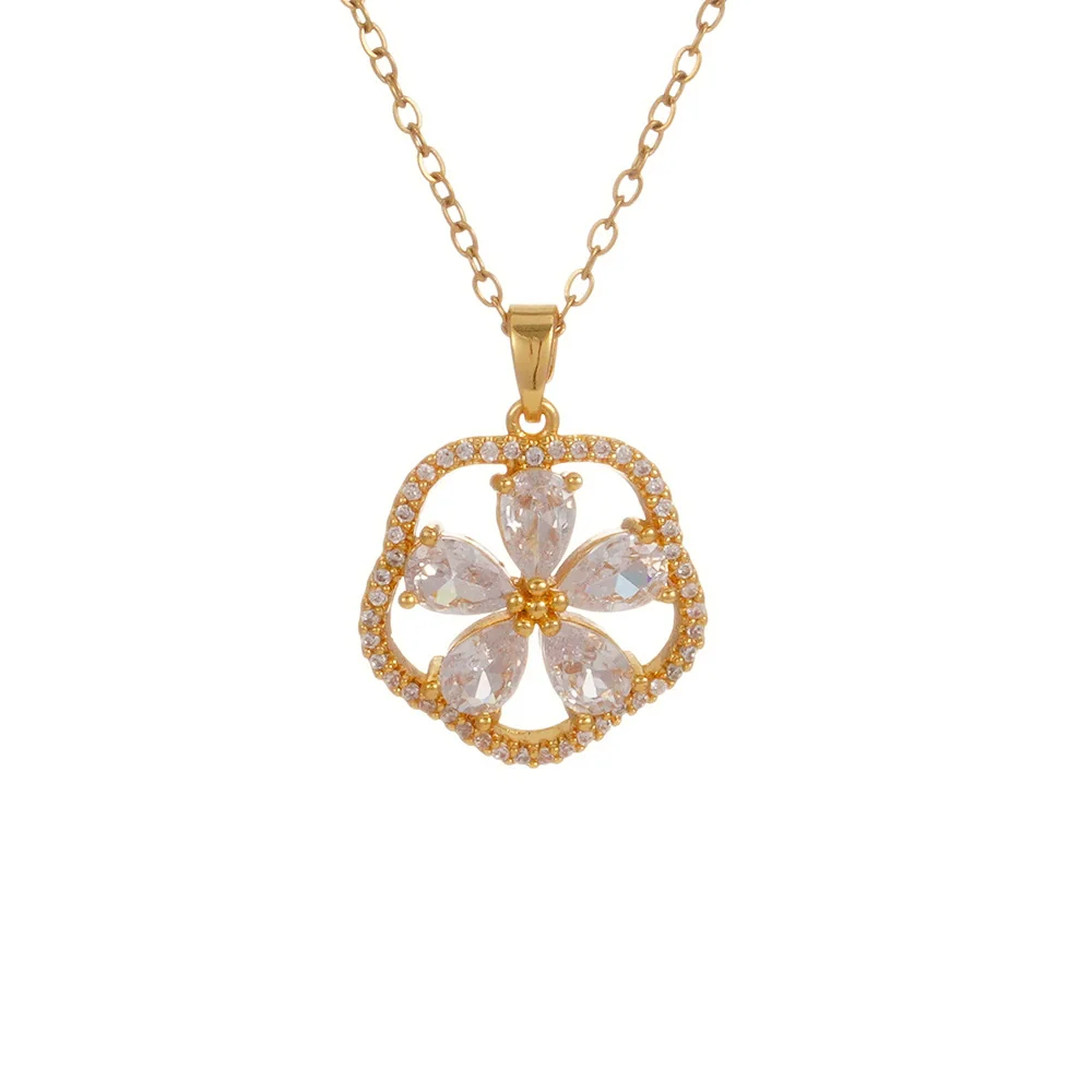 Wholesale Women's Copper Necklace With Electroplating Fourleaf Clover Flower Pendant Inlaid With Zircon Light Luxury Style - Image 5