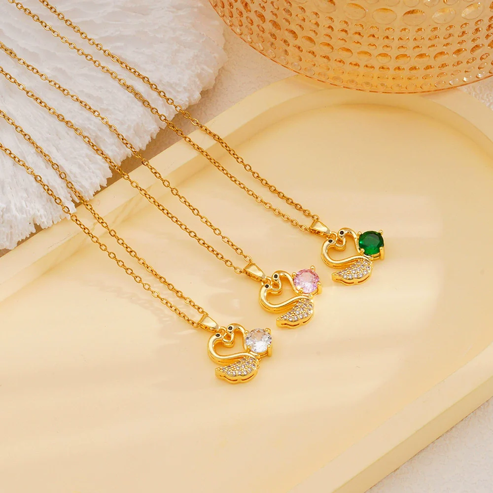 Wholesale Women's Copper Necklace With Swan Shape Inlaid With Zircon Electroplated Light Luxury Design Cross Chain
