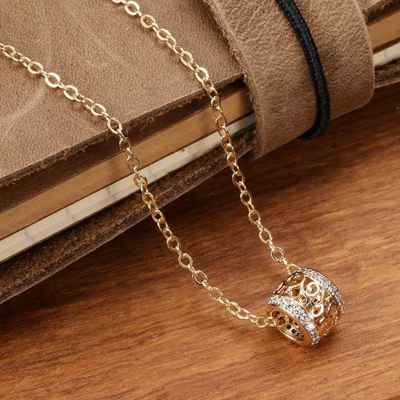 Wholesale Women's Copper Pendant Necklace With Mixed Gem Inlay Leaves Wave Pattern Hollowout Design Ochain - Image 4