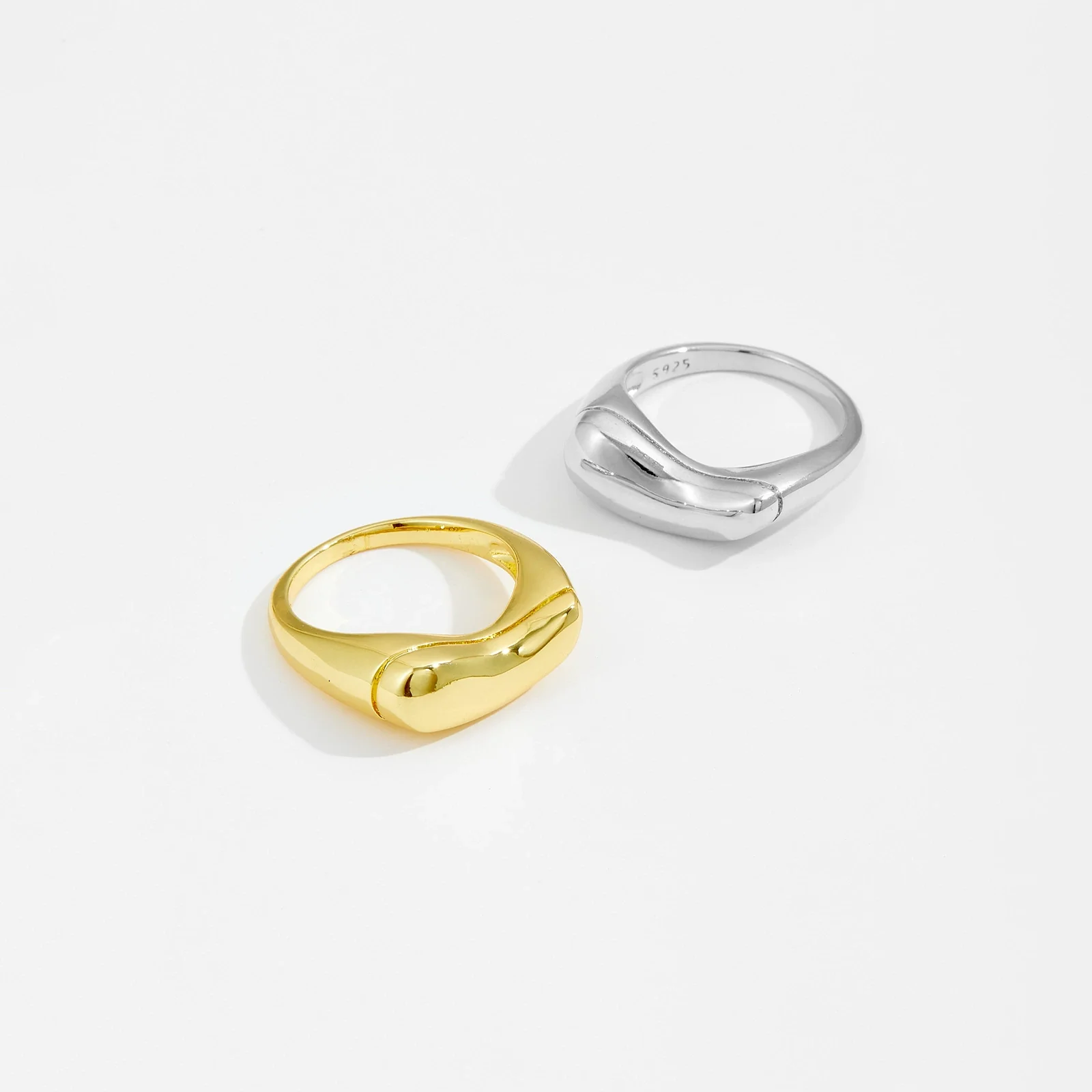 Wholesale Women's Copper Ring Electroplated With Platinum And 18K Gold In Geometric Fashion Style - Image 2