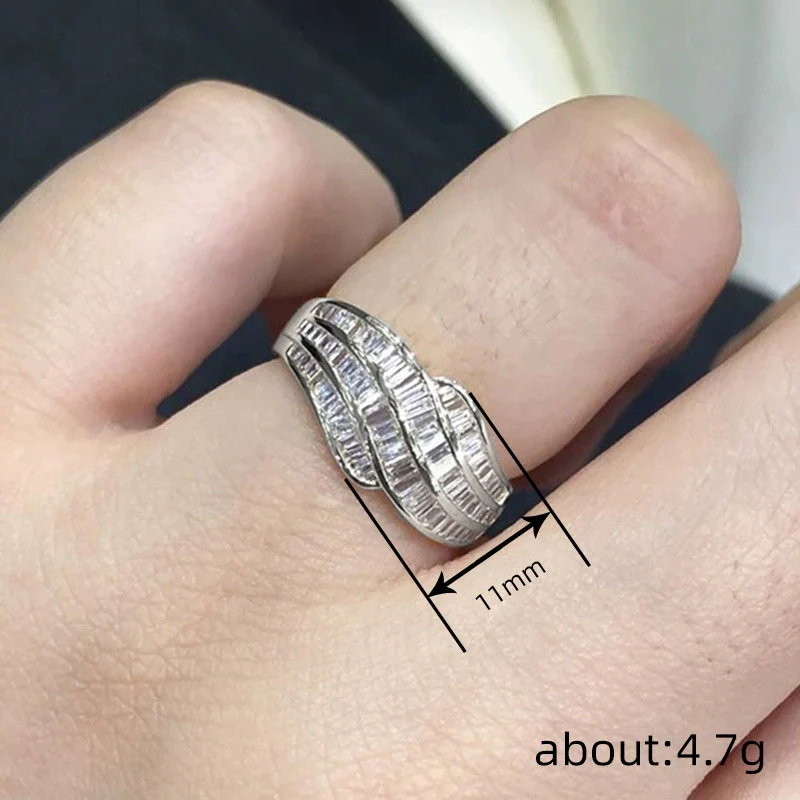 Wholesale Women's Copper Wave Geometric Zirconia Inlaid Ring Light Luxury Jewelry - Image 4
