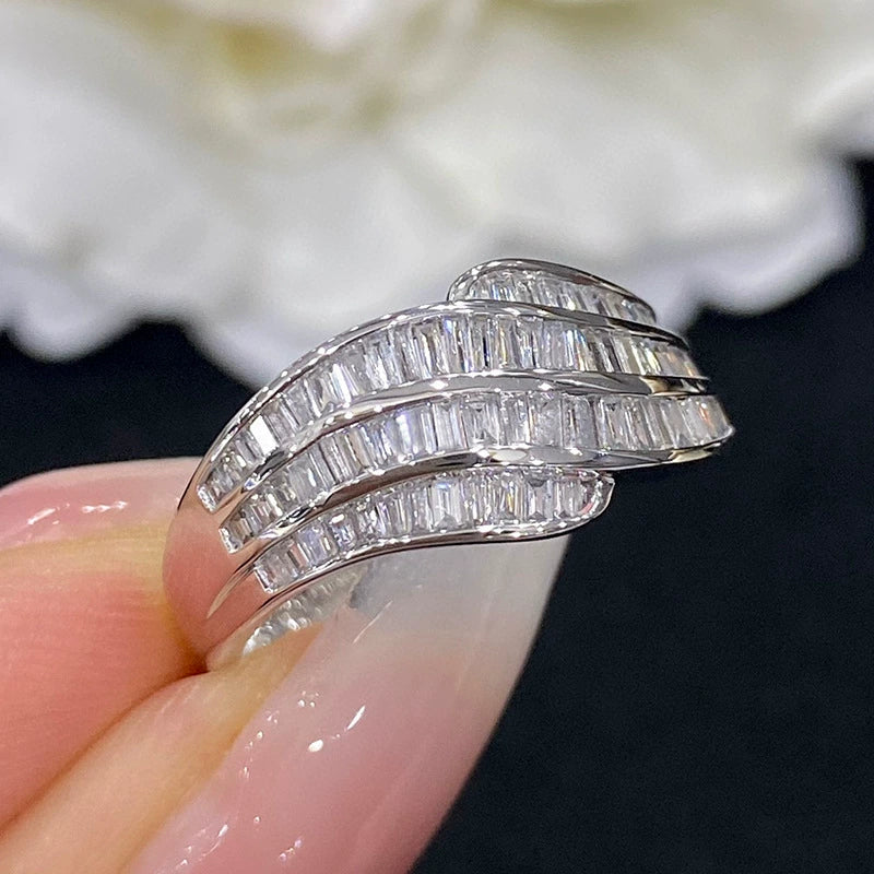 Wholesale Women's Copper Wave Geometric Zirconia Inlaid Ring Light Luxury Jewelry - Image 5