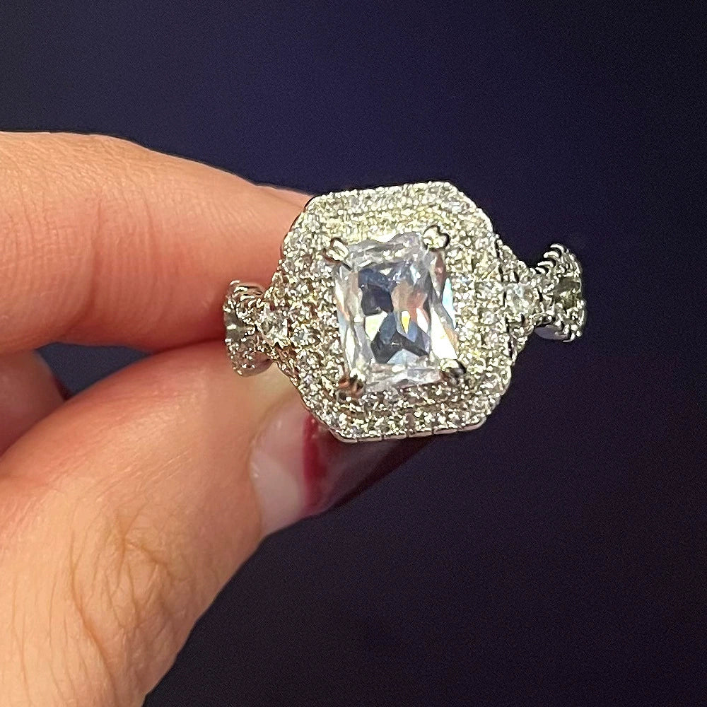 Wholesale Women's Copper Wedding Ring With Geometric Pattern Hand Inlaid Zircon And Platinum Plated - Image 8
