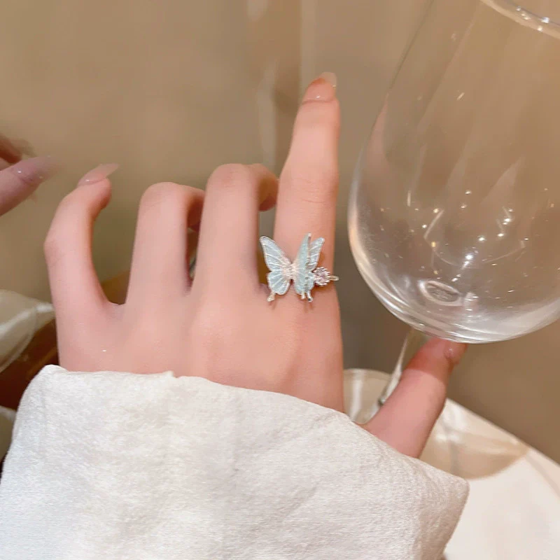 Wholesale Women's Copper Zircon Ring With Butterfly Animal Pattern And Electroplating Design - Image 7