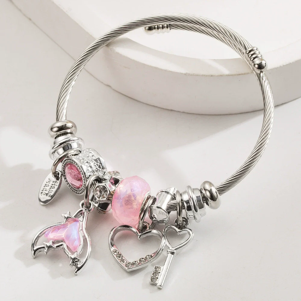 Wholesale Women's Diamond Elegant Fishtail Love Pendant Bracelet Made Of Alloy Stainless Steel - Image 7
