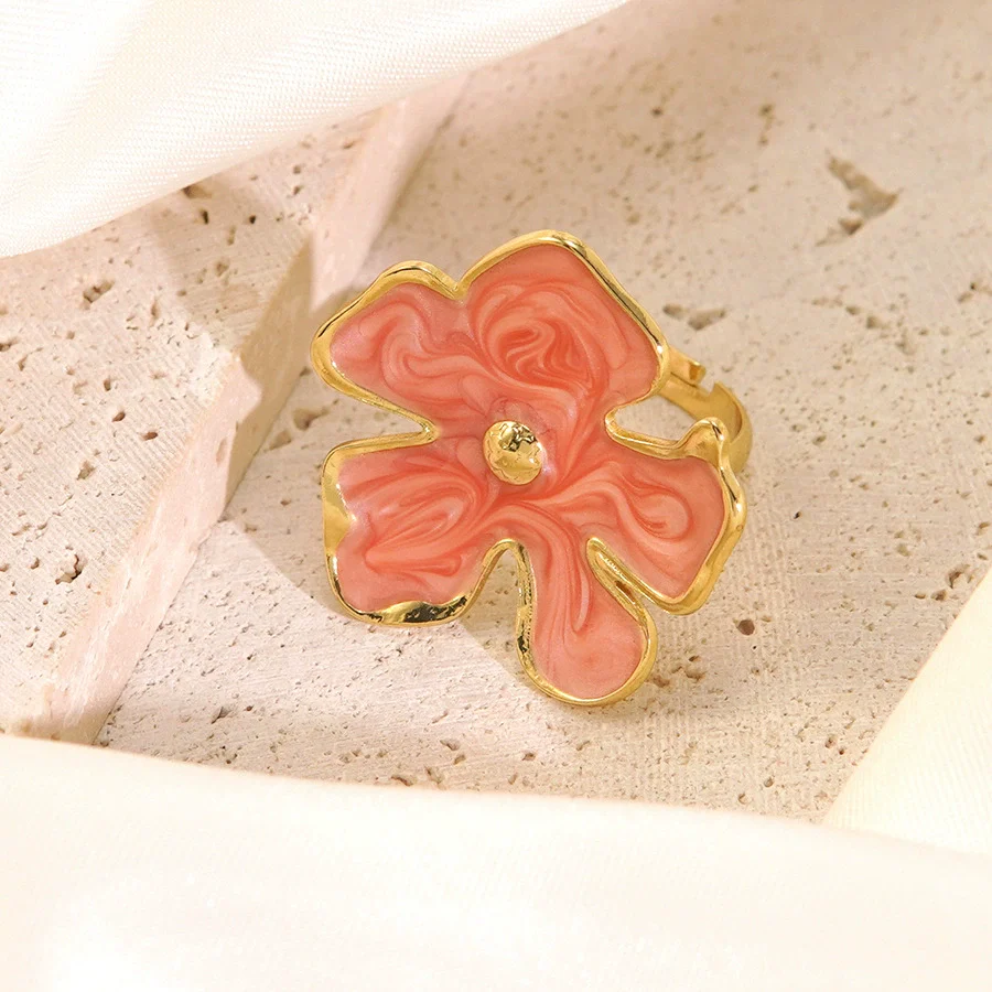 Wholesale Women's Dripping Oil Flower Stainless Steel Ring Hand Jewelry - Image 7