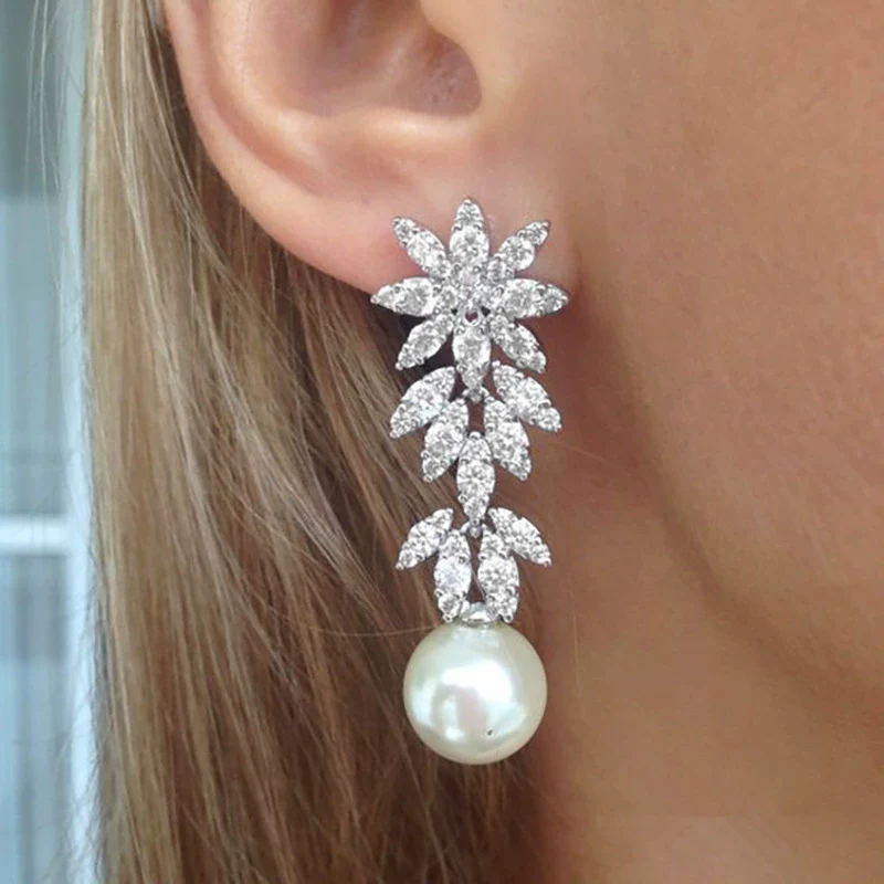 Wholesale Women's Elegant Geometric Plant Flowers Imitation Pearl Copper Electroplated Wedding Dress Earrings