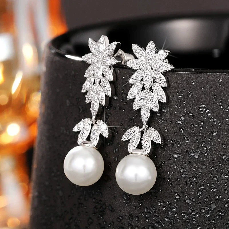 Wholesale Women's Elegant Geometric Plant Flowers Imitation Pearl Copper Electroplated Wedding Dress Earrings - Image 2
