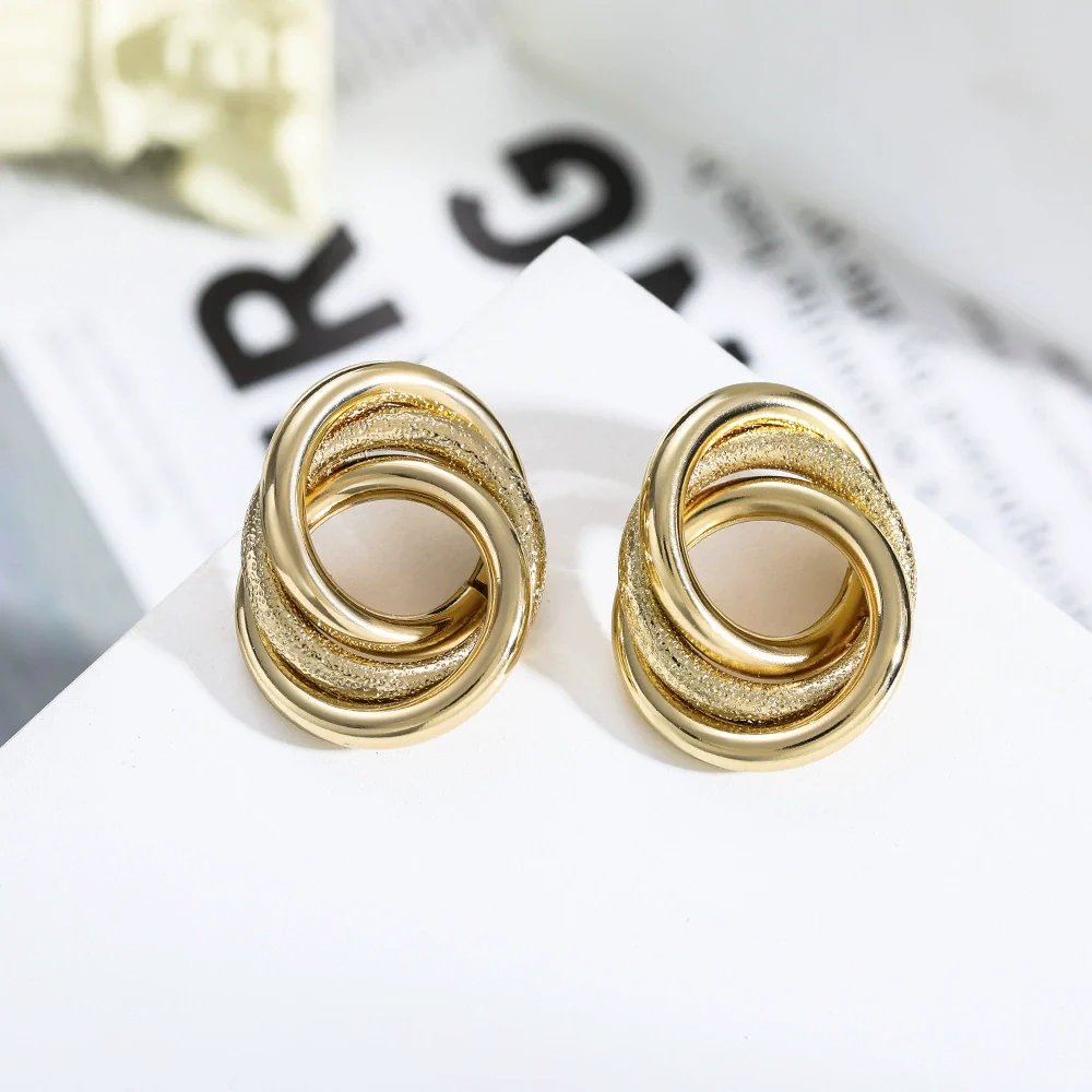 Wholesale Women's Exaggerated Creative Personality Fashion Alloy Inlaid Rhinestone Big Circle Geometric Electroplated Earrings - Image 3