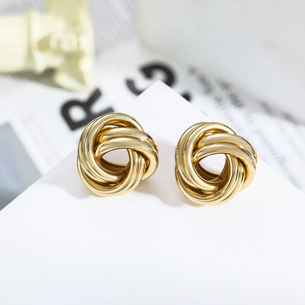 Wholesale Women's Exaggerated Creative Personality Fashion Alloy Inlaid Rhinestone Big Circle Geometric Electroplated Earrings - Image 4