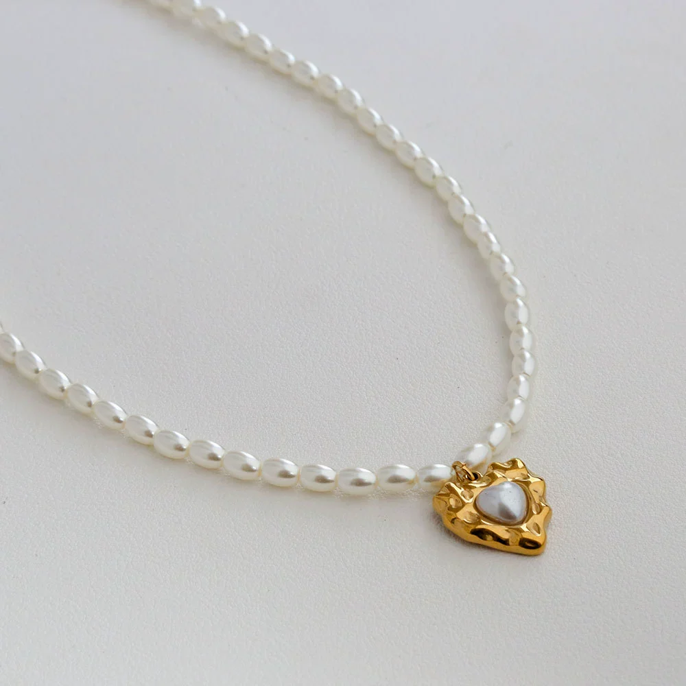 Wholesale Women's Fairy Style Titanium Steel Goldplated Pearl Casting Heart Pendant Necklace With String Of Pearls Chain - Image 4